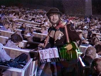 Screenshot 2 from Monty Python Live at the Hollywood Bowl (Full Movie)