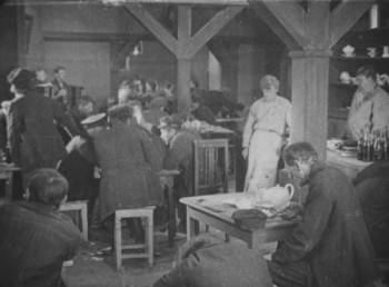 Screenshot 3 from Mother (Full Movie)