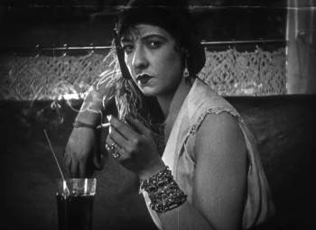 Screenshot 3 from Moulin Rouge (Full Movie)