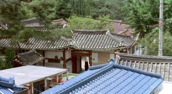 Screenshot 1 from Mr. Housewife (Full Movie)