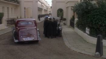 Screenshot 3 from Mrs. Henderson Presents (Full Movie)