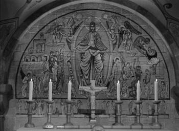 Screenshot 1 from Murder in the Cathedral (Full Movie)