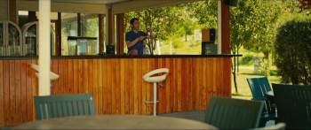 Screenshot 2 from Müsaadenizle Büyükler (Full Movie)