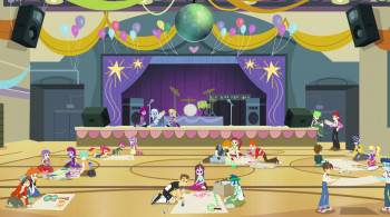 Screenshot 2 from My Little Pony: Equestria Girls - Rainbow Rocks Animated (Full Movie)