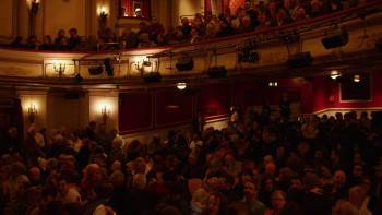 Screenshot 1 from National Theatre Live: Dr. Strangelove (Full Movie)