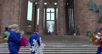 Screenshot 2 from Nativity Rocks! (Full Movie)