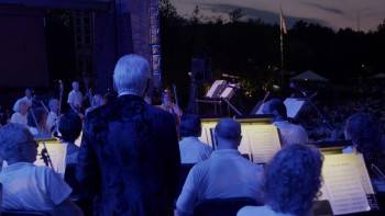 Screenshot 3 from Never Too Late: The Doc Severinsen Story (Full Movie)