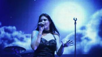 Screenshot 1 from Nightwish: Showtime, Storytime (Full Movie)