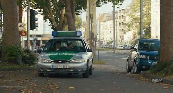 Screenshot 3 from Nine Queens (Full Movie)