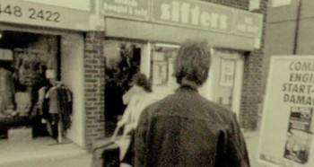 Screenshot 3 from Oasis: Supersonic (Full Movie)