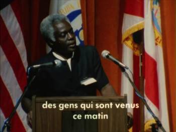 Screenshot 2 from Océaniques - Des idées des hommes des oeuvres Aimé Césaire: le masque des mots (Full Movie)