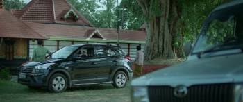 Screenshot 1 from Officer on Duty (Full Movie)