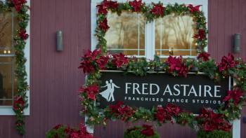 Screenshot 2 from Once Upon a Christmas Wish (Full Movie)