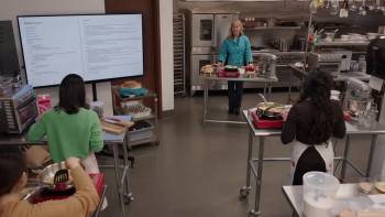 Screenshot 2 from One Bad Apple: A Hannah Swensen Mystery (Full Movie)