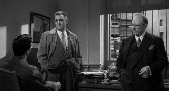Screenshot 2 from Outside the Law (Full Movie)