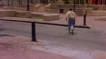 Screenshot 2 from Outside the Law (Full Movie)