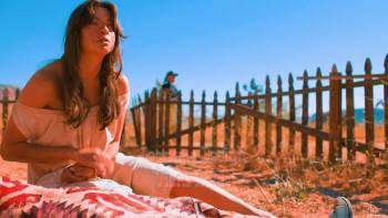 Screenshot 3 from Over the Red River (Full Movie)