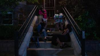 Screenshot 1 from Paper Heart (Full Movie)
