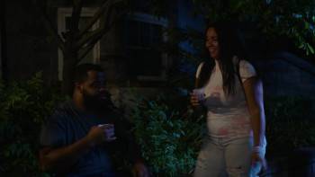 Screenshot 3 from Paper Heart (Full Movie)