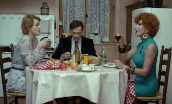 Screenshot 2 from Paradis pour tous (Full Movie)