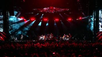 Screenshot 1 from Pearl Jam: Let's Play Two (Full Movie)