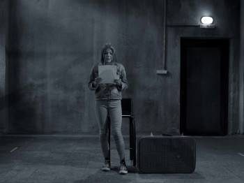 Screenshot 2 from Pentru mine tu esti Ceausescu (Full Movie)