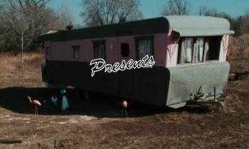 Screenshot 1 from Pink Flamingos (Full Movie)