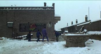Screenshot 1 from Platform (Full Movie)