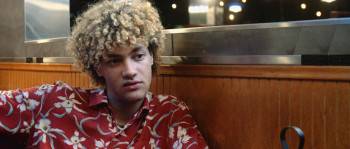 Screenshot 2 from Play It Cool (Full Movie)