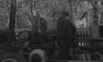 Screenshot 3 from Pojat (Full Movie)