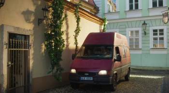 Screenshot 1 from Prezidentka (Full Movie)