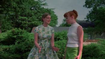 Screenshot 3 from Psycho Beach Party (Full Movie)