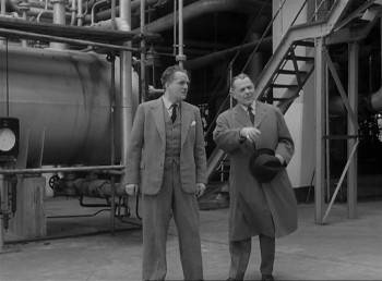 Screenshot 3 from Quatermass 2 (Full Movie)