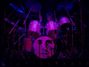Screenshot 2 from Queen Rock Montreal (Full Movie)