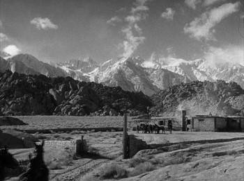 Screenshot 2 from Rawhide (Full Movie)