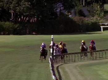 Screenshot 2 from Ready to Run (Full Movie)