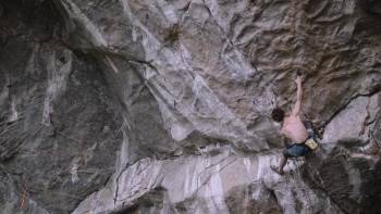 Screenshot 1 from Reel Rock 13 (Full Movie)