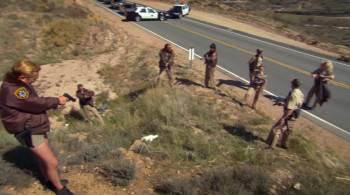 Screenshot 2 from Reno 911!: Miami (Full Movie)
