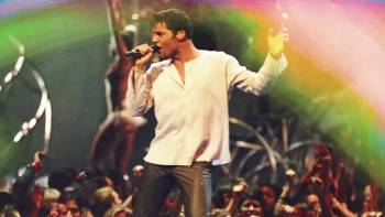 Screenshot 2 from Ricky Martin: A Loco Life (Full Movie)