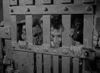 Screenshot 2 from Riot in Cell Block 11 (Full Movie)