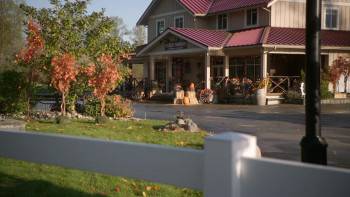 Screenshot 1 from Roadhouse Romance (Full Movie)