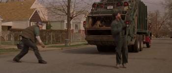 Screenshot 3 from Romance & Cigarettes (Full Movie)