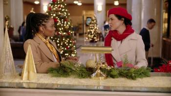 Screenshot 2 from Royally Yours, This Christmas (Full Movie)