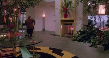 Screenshot 3 from Ruthless People (Full Movie)