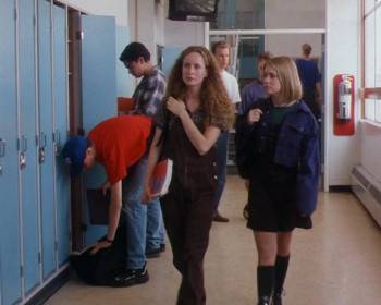 Screenshot 3 from Sabrina the Teenage Witch (Full Movie)