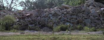 Screenshot 1 from Scenes from the Suburbs (Full Movie)
