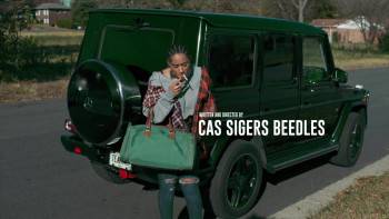 Screenshot 3 from Scheme Queens (Full Movie)