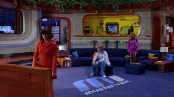Screenshot 2 from Scooby-Doo 2: Monsters Unleashed (Full Movie)