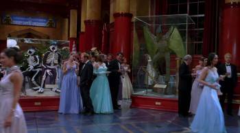 Screenshot 3 from Scooby-Doo 2: Monsters Unleashed (Full Movie)