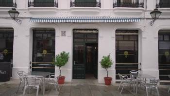Screenshot 2 from Secrets of Spain (Full Movie)